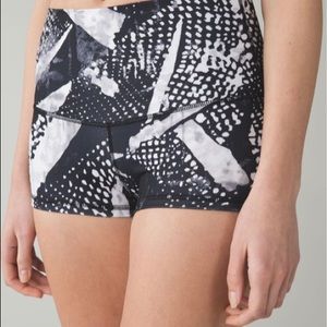 Boogie Shorts Lululemon 